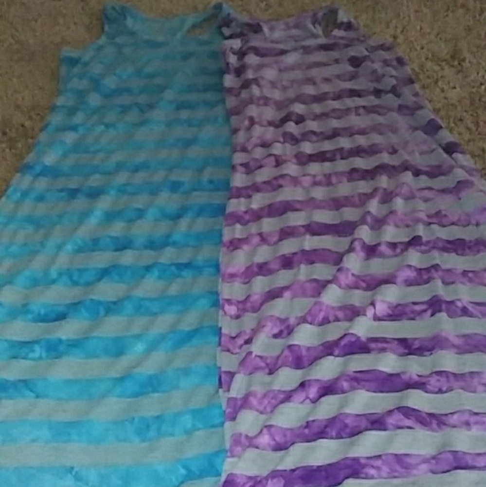 Body fit sleeveless dresses